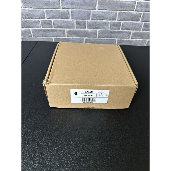 Journee Collection Sanzi Ankle Boots Women's Round Toe Black Size 6 - Picture 11 of 11